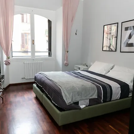Sweet House Deluxe Apartman Milánó